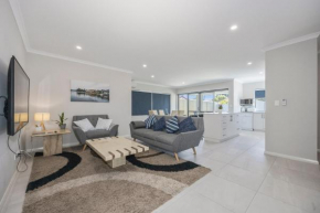 Culdesac Charm, Perth